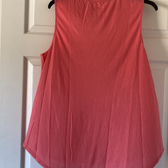 BNWOT Hybrid Apparel Tank - Picture 2 of 4